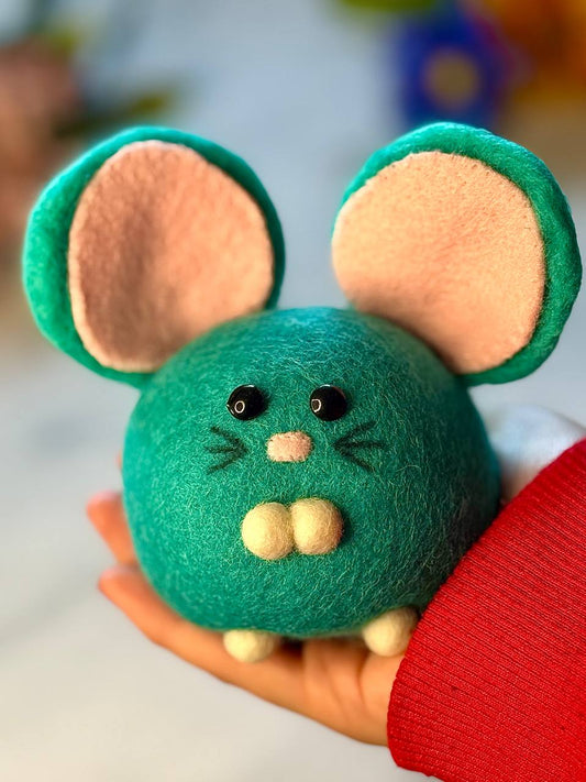 Squeaky