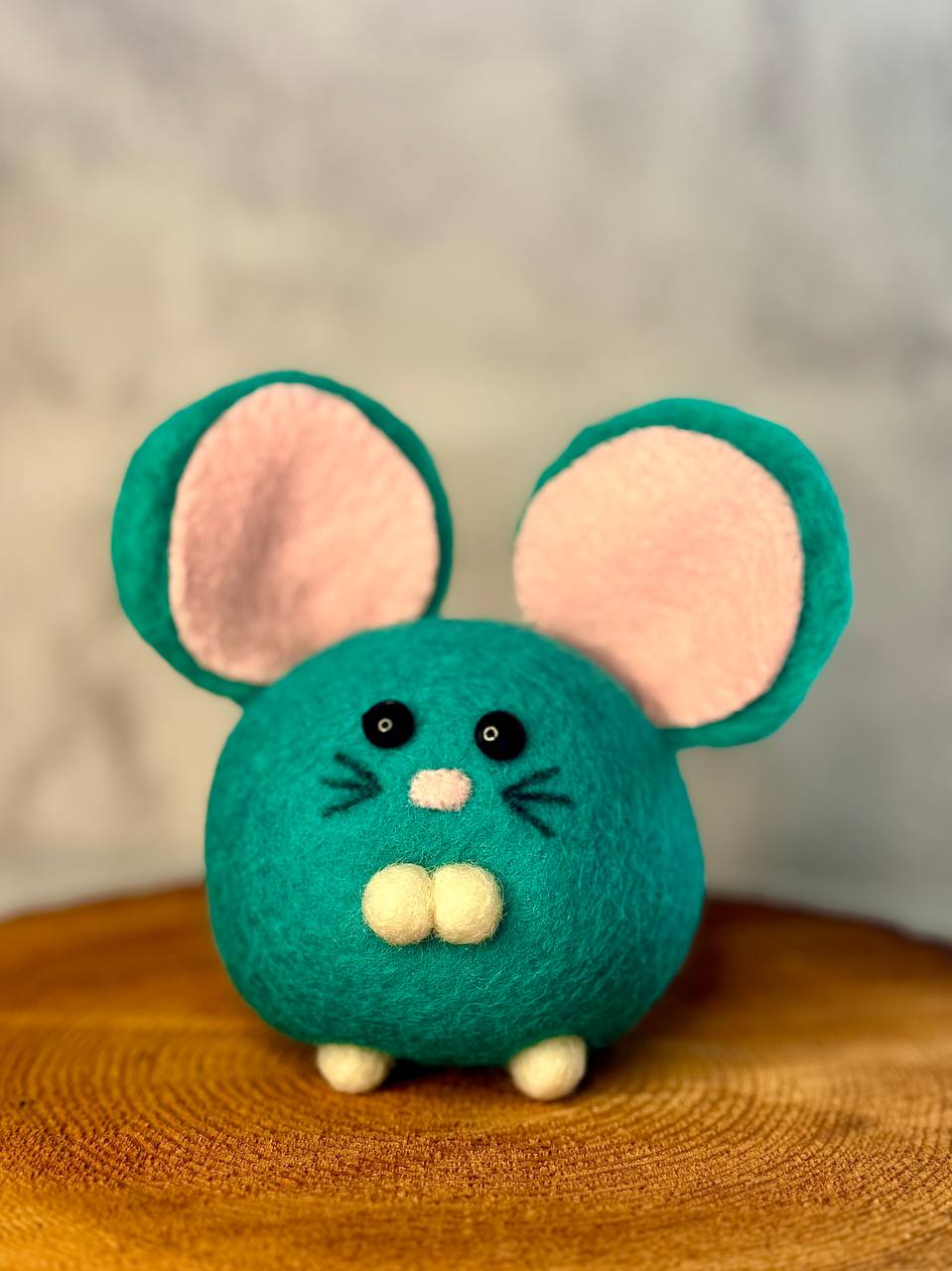Squeaky